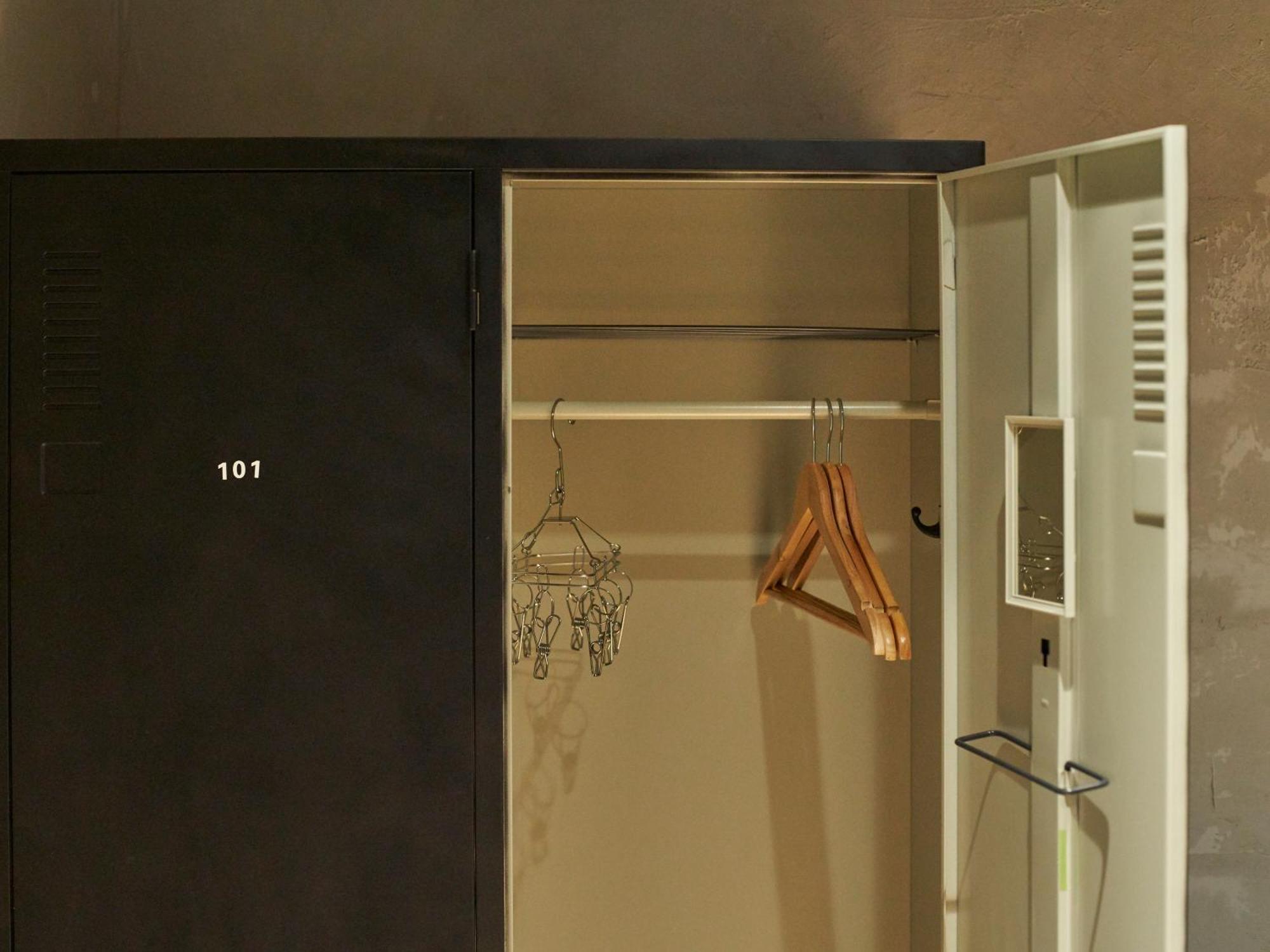 Guesthouse紫雲 Kanonji Extérieur photo