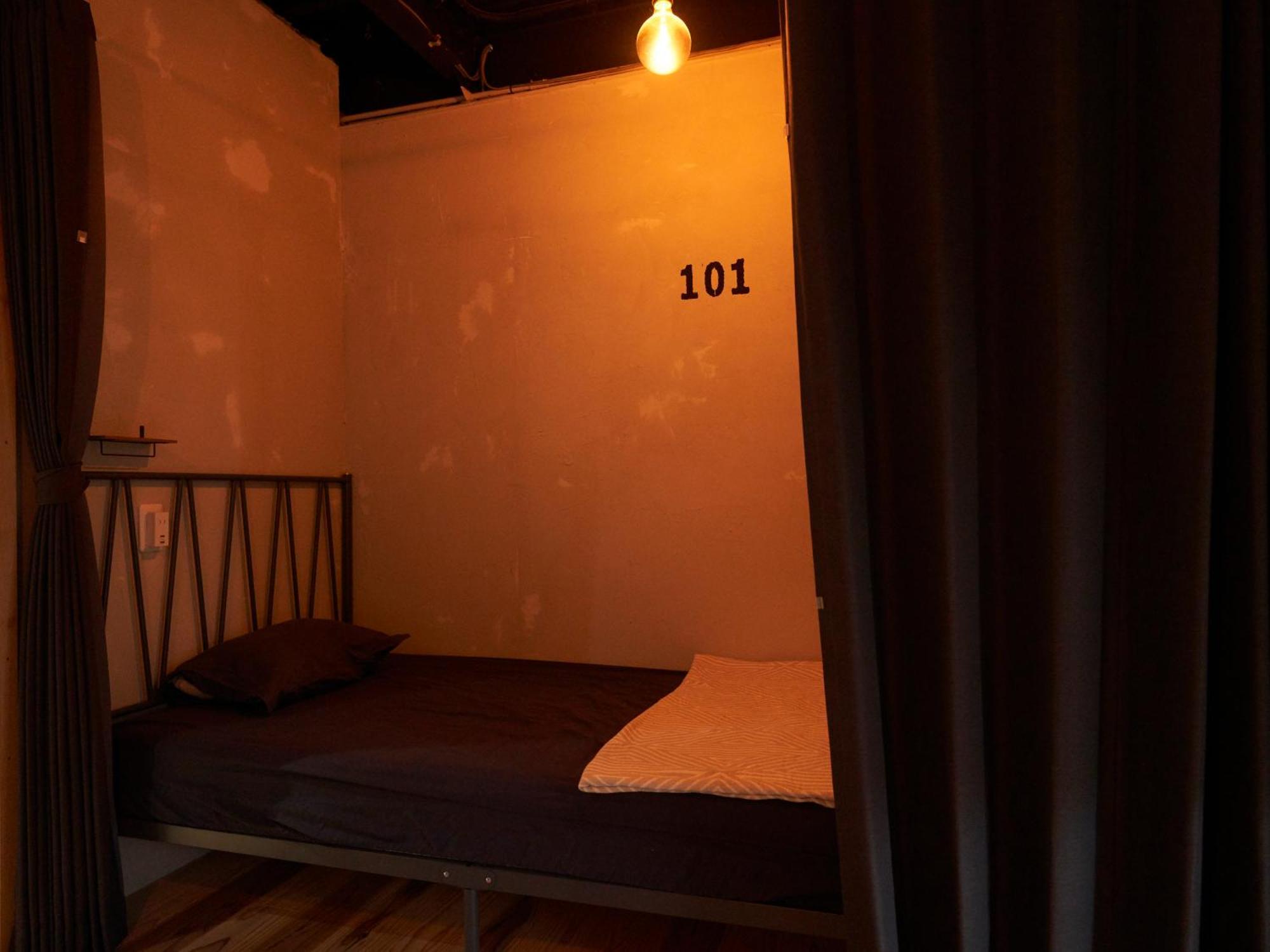 Guesthouse紫雲 Kanonji Extérieur photo